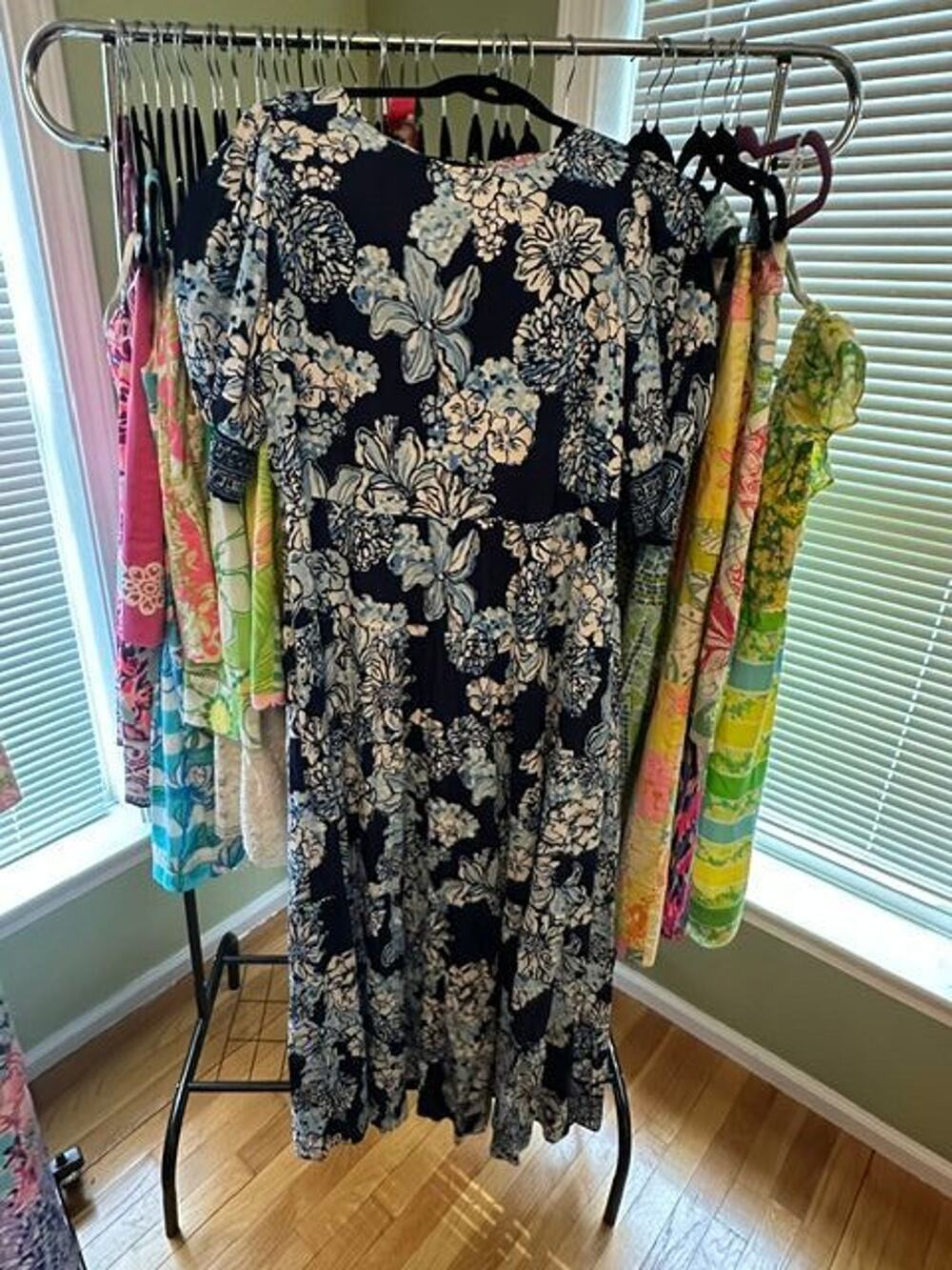 Lilly Pulitzer Ameilia Elbow Sleeve Dress Low Tide Navy Bouquet All Day EUC 8